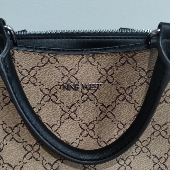 Nine west bags - Picture 7 of 9